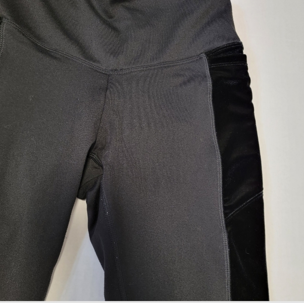 Victoria's Secret Pink Leggings "COZY" Black Velour Side Panels EUC Size XS - Picture 5 of 11